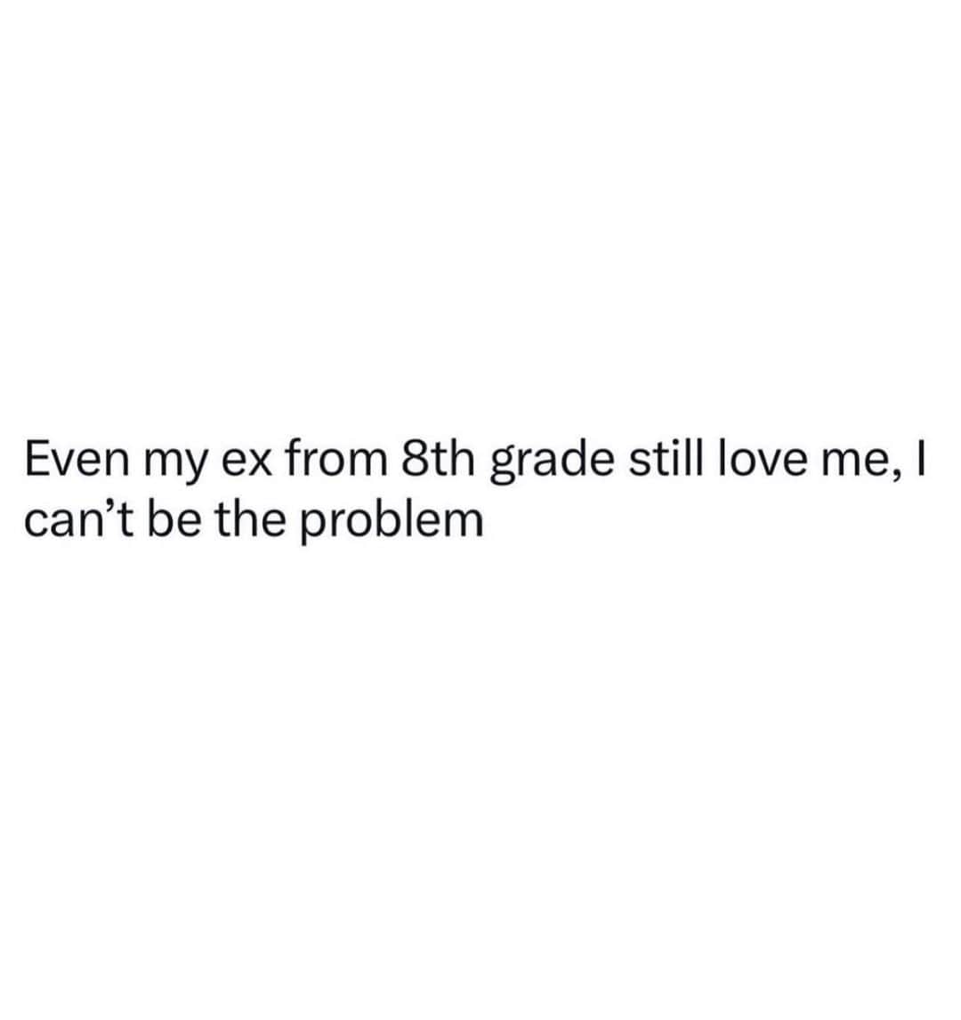 ワカ・フロッカ・フレイムのインスタグラム：「Talk yo shit now 😂😂 i miss everybody from school lol ..」