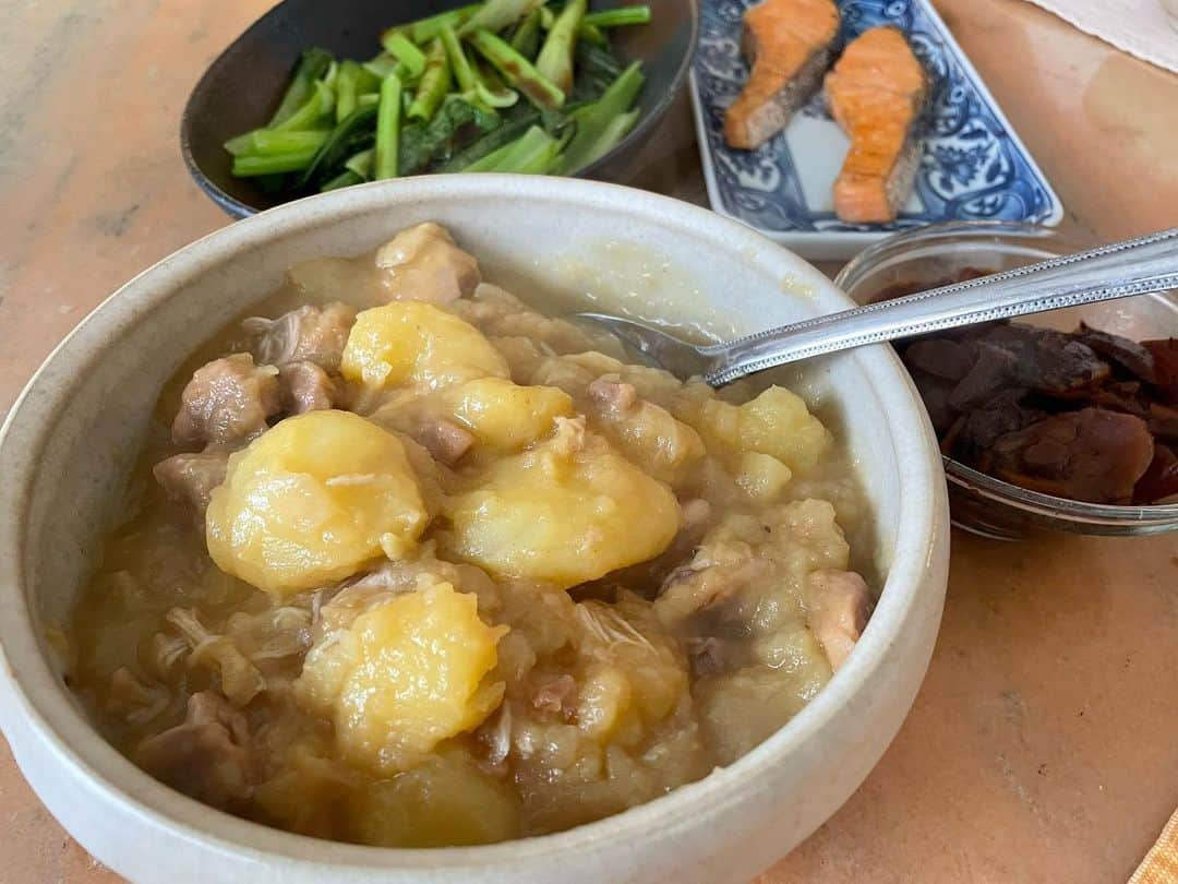 アグネス・チャンのインスタグラム：「Made a typical Japanese lunch for my family Finished every little bit.」