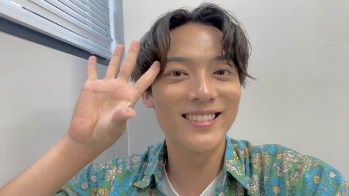 辰巳ゆうとのインスタグラム：「しまった…  3日遅れたのに、投稿したと思ったら音声間違って消しちゃってました🙇‍♂️😭  皆様お待たせしました！  こちらが答えです💁‍♀️😅」