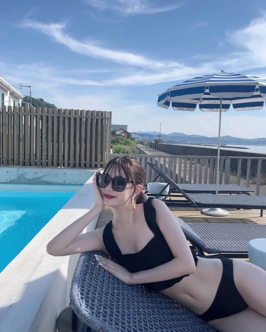 中野妃菜さんのインスタグラム写真 - (中野妃菜Instagram)「雰囲気可愛かった♡  #プール」8月11日 18時03分 - hinanakano_