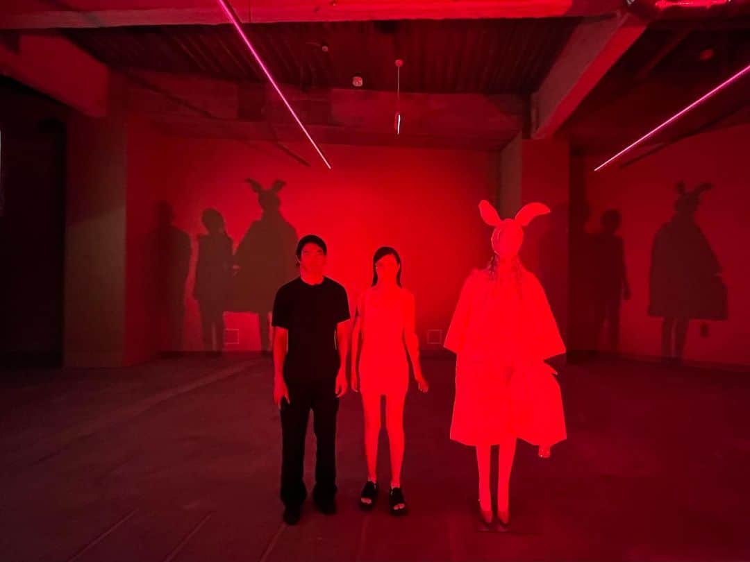 ダイアナチアキのインスタグラム：「@maisonmargiela 🐇」