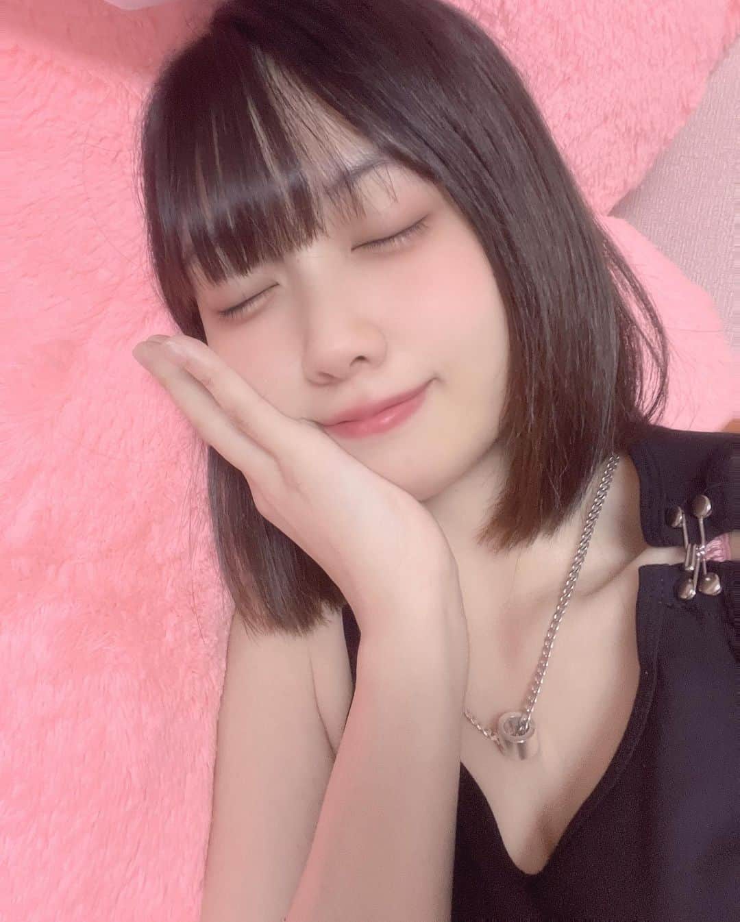 酸素さんのインスタグラム写真 - (酸素Instagram)「ニート酸素😪😴」8月11日 18時10分 - sansochan1