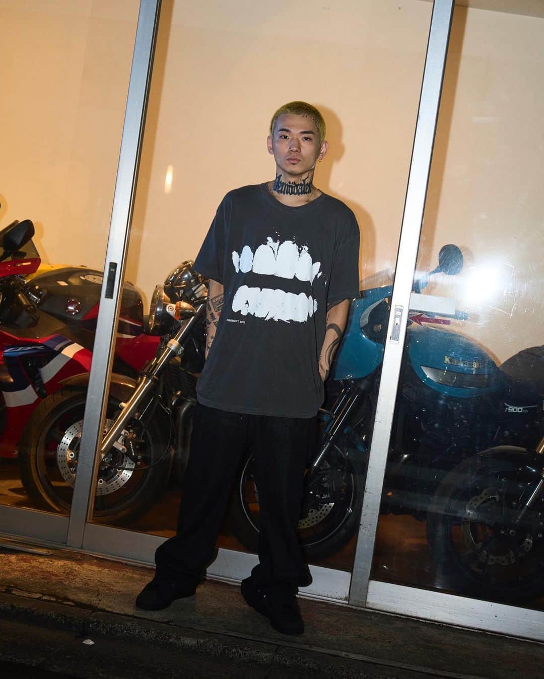 カワグチジンのインスタグラム：「💰💸💰💸💰💸💰  かっこええのでけた〜  @fuckbitchfuckbitchfuckbitch フォローしてネ  photo @taiseiiwasaki」