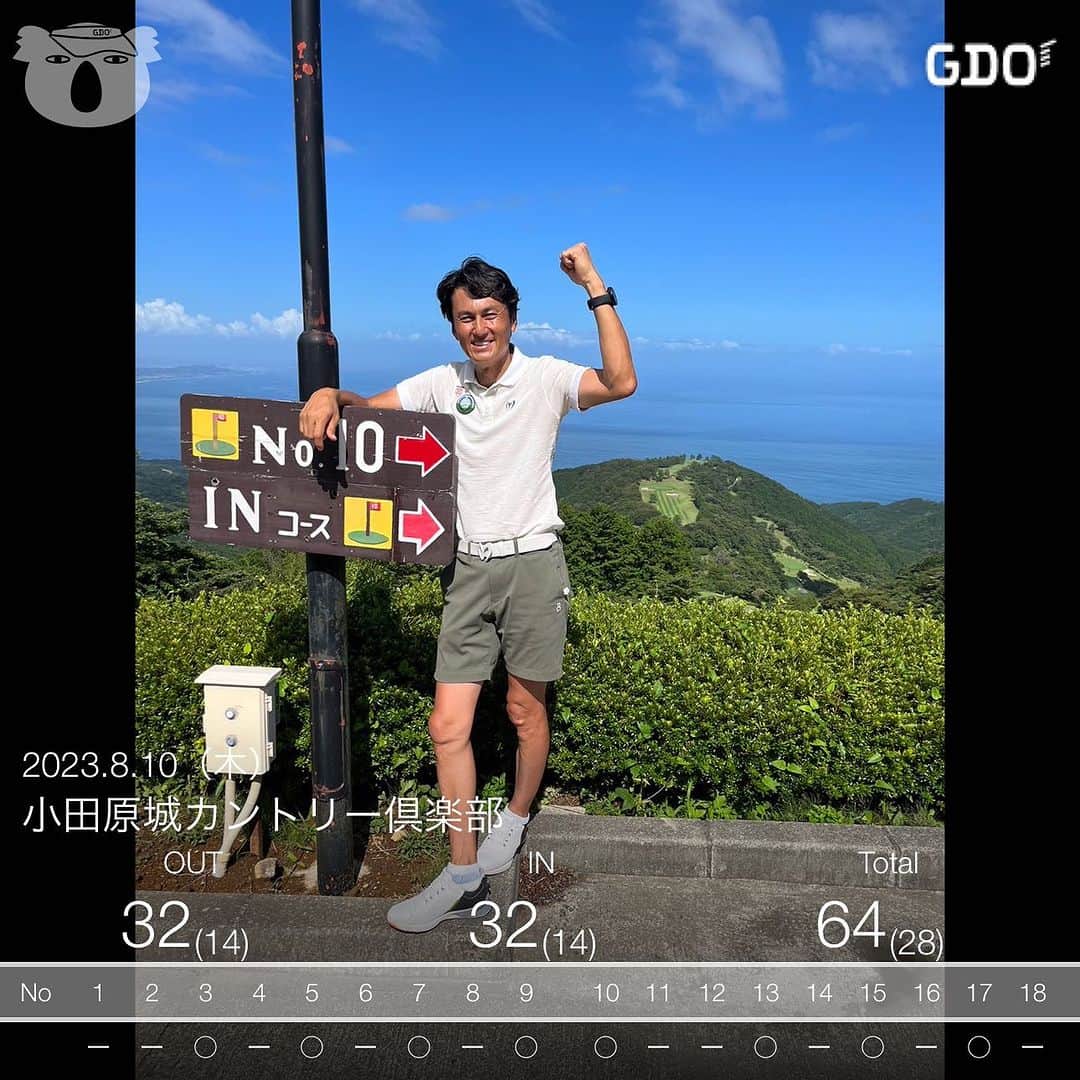 谷口信輝のインスタグラム：「ゴルフの神様が降臨してきました！ なにをやっても上手くいく。 8バーディー　ノーボギー 楽しい1日でした。 自己ベストを2打更新しました。 もうこんな日は来ないかなぁ… #golf #prgr #軽柔流行ってます #アイアンはプロギア02 #シャフトは50gのRシャフト #僕の道具はプロギアです」