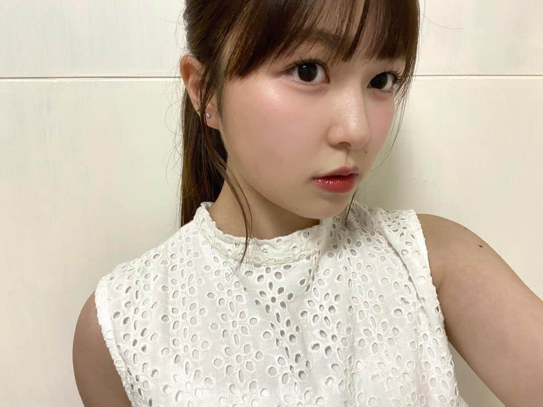 野崎奈菜さんのインスタグラム写真 - (野崎奈菜Instagram)「⁡ 頼まれたお洋服で撮った写真 何枚か撮ったよ🙌🏻」8月11日 19時20分 - lunelapin_na7