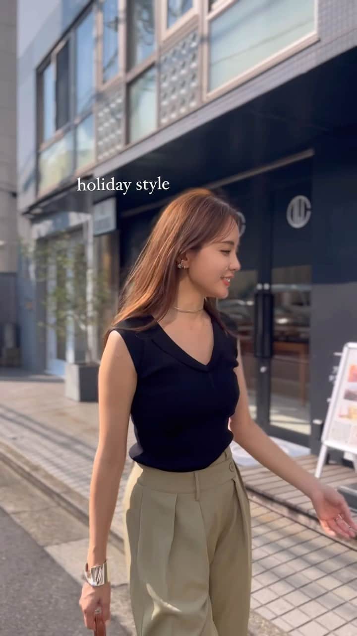 Aoiのインスタグラム：「@saisondepapillon_official のお洋服でおでかけ🐝  #トップス#キャミソール#パンツコーデ#韓国ファッション #夏コーデ#骨格ナチュラル #平均身長コーデ#パンツコーデ#tシャツコーデ #fashion#ootd#cordinate#大人カジュアル」