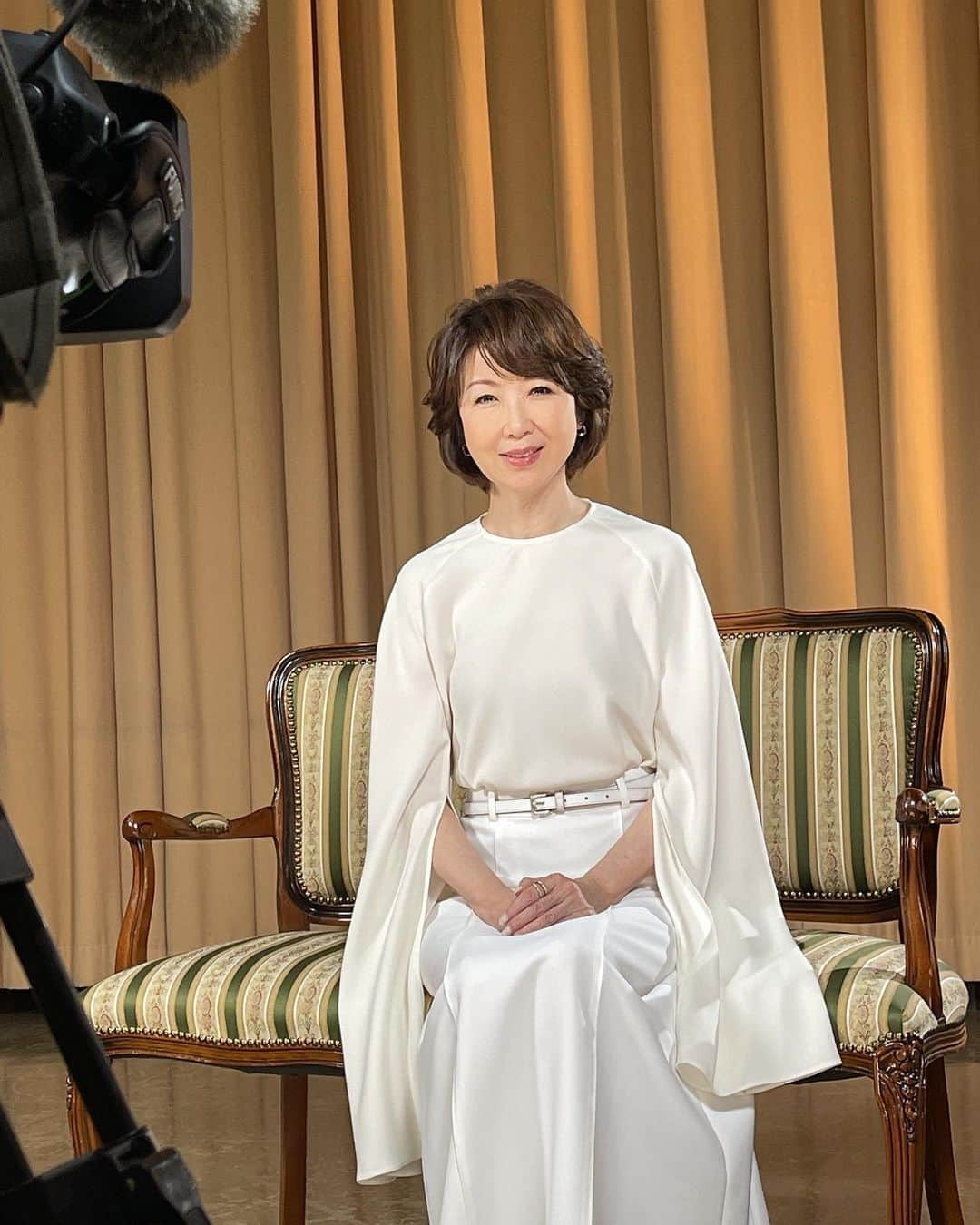 伊藤蘭さんのインスタグラム写真 - (伊藤蘭Instagram)「📢 お知らせです❣️ NHK「ファミリーヒストリー」に 出演いたします✨ ⁡ 自分のルーツについて もっときちんと話しを 聞いておけばよかったなぁ… でも それももう叶わないのだろうと ぼんやり思っていたところ… デビュー50周年の 今この時 このような素晴らしい機会に 恵まれました😊 よろしかったら お付き合いくださいませ🙏 ⁡ 📺8月25日(金) NHK総合 22:00〜22:45 https://www.nhk.jp/p/famihis/ts/57RY735RG4/ ⁡ #伊藤蘭 #ランスタグラム #デビュー50周年 #NHK総合 #ファミリーヒストリー #8月25日 #オンエア @thestorebyc #COCUCA @kashikeybrowndiamond #自分のルーツ #感謝✨」8月11日 20時02分 - ranito_official