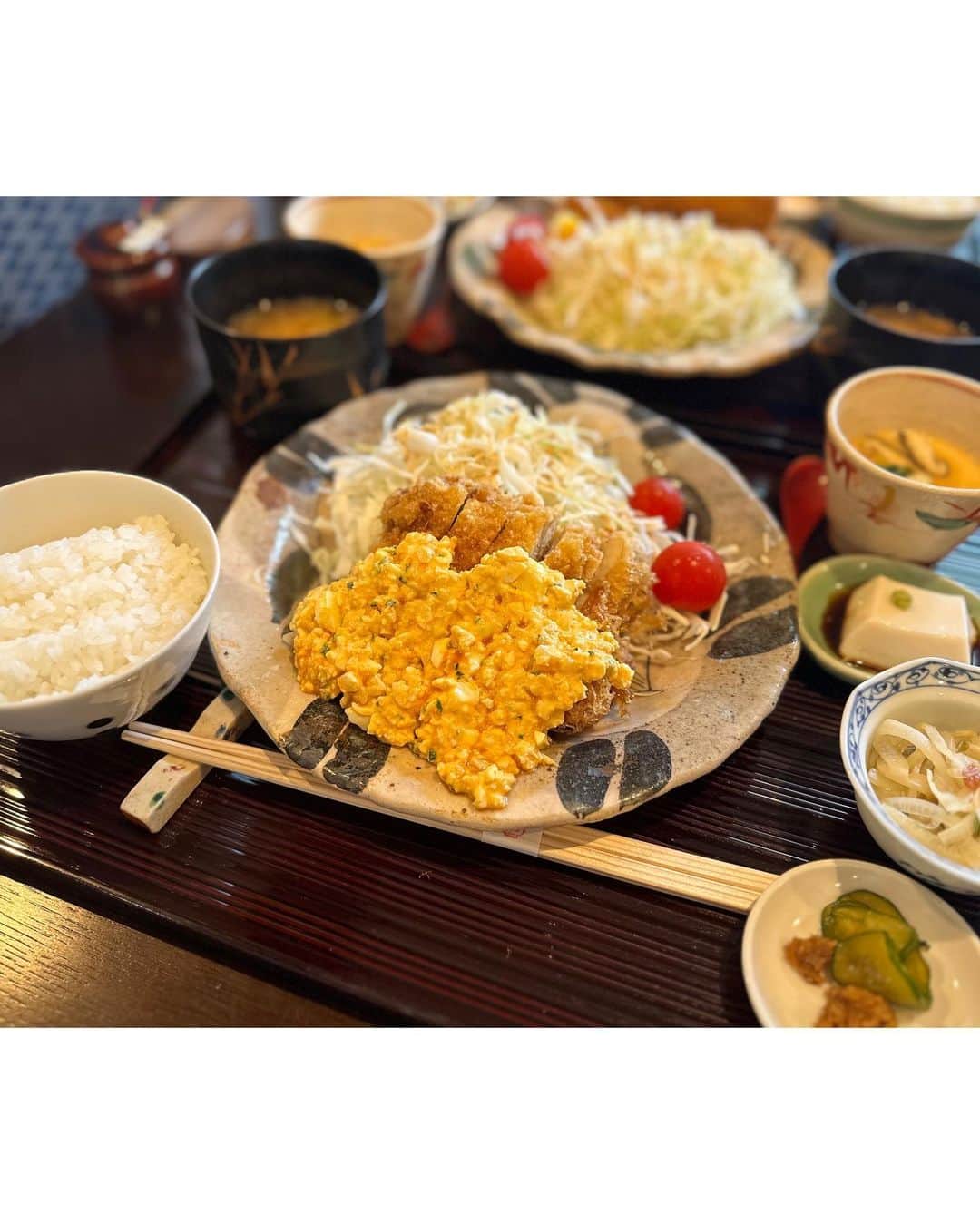 今井ゆうりさんのインスタグラム写真 - (今井ゆうりInstagram)「一汁二菜うえの の系列店 「ごはんや燁」へ♡ @gohanya ...