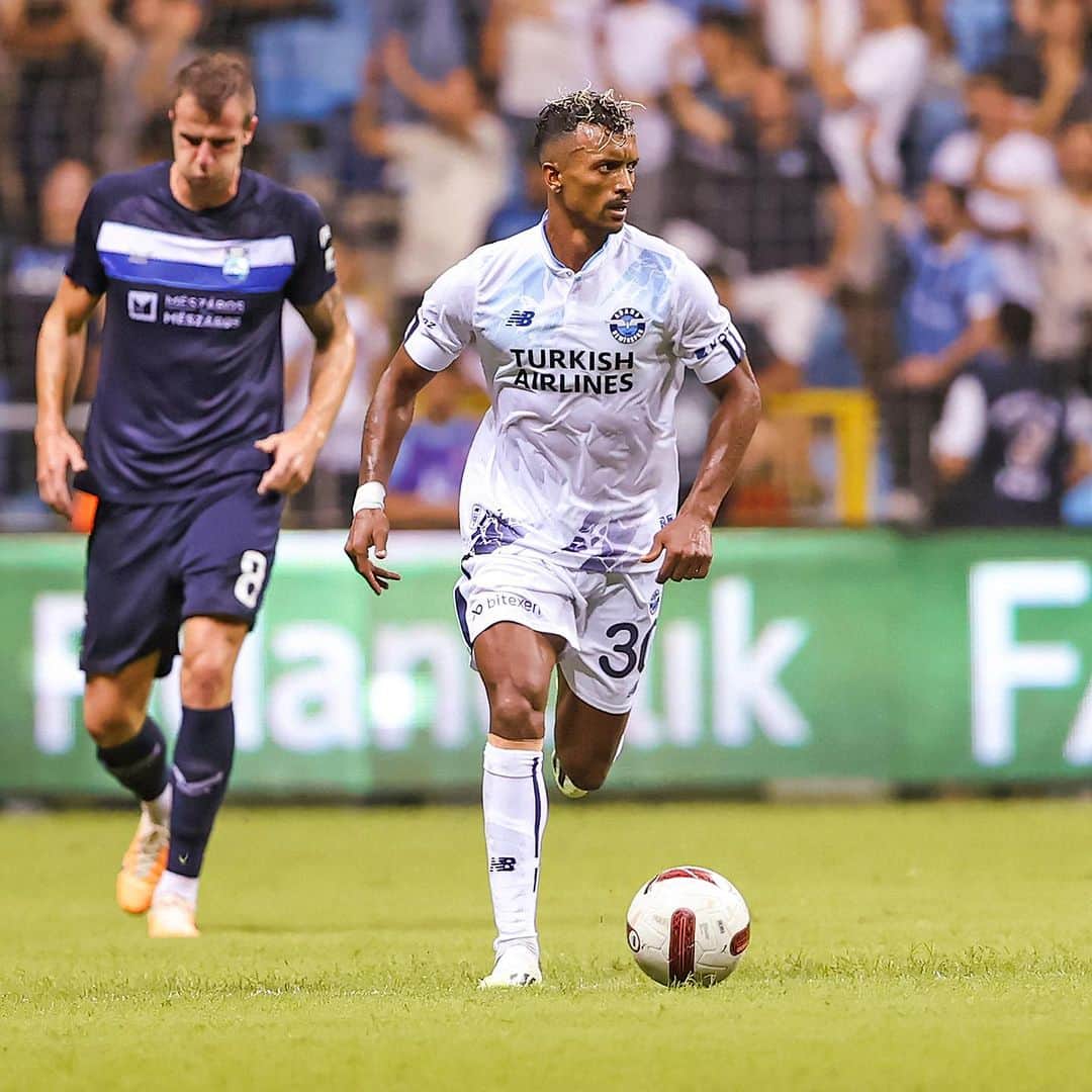 ナニのインスタグラム：「Chasing our goal, step by step. Great win last night! 💪🏾 #AdanaDemirspor #UECL」