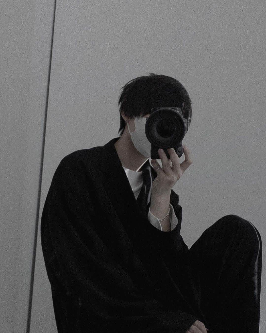 JUN / Yohukasiのインスタグラム：「SETUP〜 @remer_official   #remer #23aw  #outfit #mensfashion」