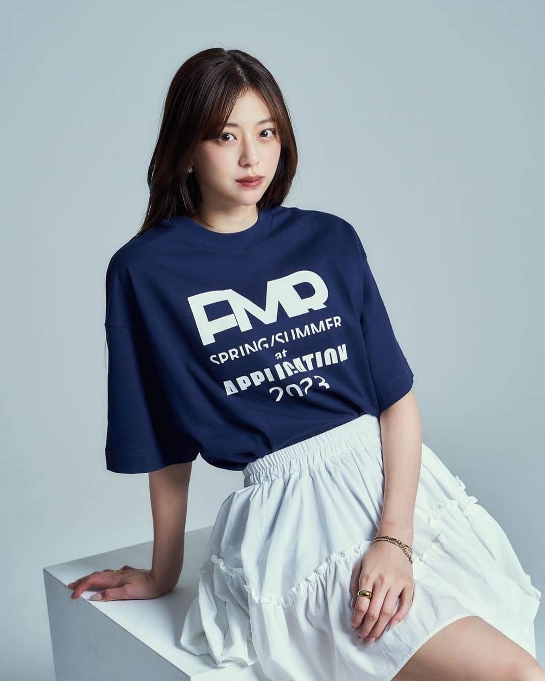 しゅうのインスタグラム：「・ 明日はいよいよ金沢でpopup!!🖤 限定Tシャツです💖  #ENMER」