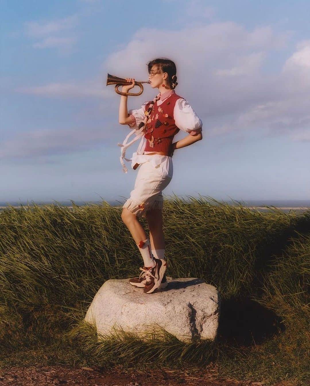 小藪奈央のインスタグラム：「. PUMA x German Black Forest  ドイツのfolkloreと日本のアウトドアカルチャーをコンセプトに撮影しました。 明日(8/12 Sat) まで渋谷の @openbaseshibuya でlimited editionのスニーカーのpop upが開催中です！ ドイツビールや、フード、ケーキもあるので行ってみて下さい。 詳しくは @sabukaru.online の投稿をご覧下さい。誰でも入れますよ。  Art Direction & Production: @shokupan.inc  Production Coordinators: @joey.g123 @cauliflower.zip  Photographer: @adipvtra  Photo Assist: @kotaroymt Stylist: @nao_now  Stylist Assist: @akanetoile10  Props: @yuuu_rinchiii_  HMU: @feebz_   Talent: @meganotnes @okeydenchick  Costume support @daredemonai.yamada」