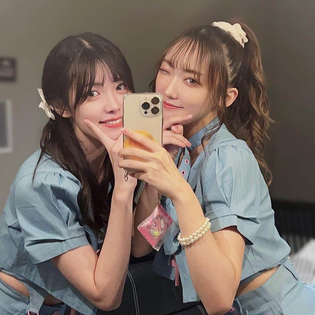 相澤瑠香のインスタグラム：「👩‍❤‍👩🤳」