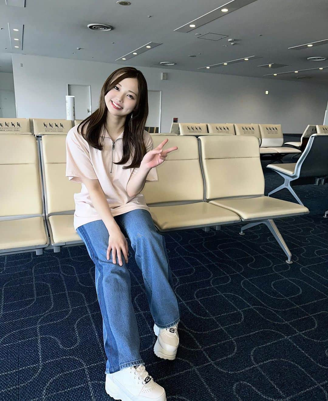 山内祐奈さんのインスタグラム写真 - (山内祐奈Instagram)「.✈️ ななかが撮ってくれた🫶🏻  #ootd  @epineofficial @yosuke_usa」8月11日 21時03分 - yuna_hkt48