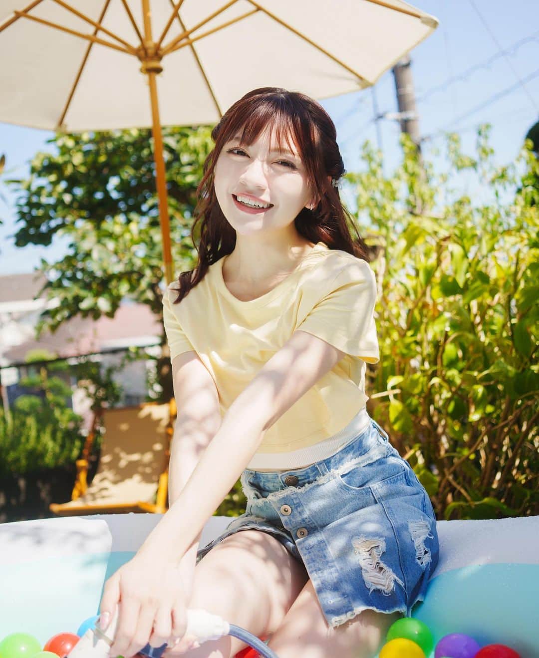 廣川奈々聖さんのインスタグラム写真 - (廣川奈々聖Instagram)「夏ってなんでこんなにキラキラしてるんだろう🧊🧊🧊^･·̫･̥ฅ  ⁡ ⁡ ⁡ #作品撮り #ポートレート #被写体 #portrait」8月11日 21時04分 - nanaseven7_u_u