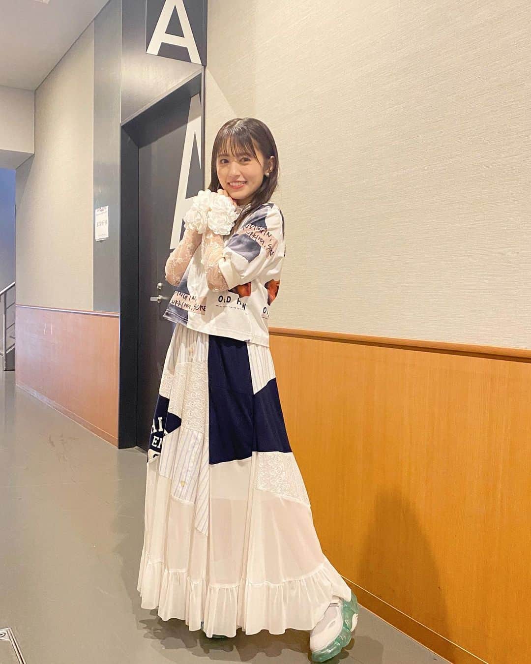 逢田梨香子のインスタグラム：「🗓️2023/08/08 🎂  「RIKAKO AIDA Birthday Party 2023 “for YOU!!”」 今年も沢山の方にお祝いして頂きました🎉　感謝！！  #逢田梨香子BD2023  TOPS#oldhoney SKIRT#DearEpisode」