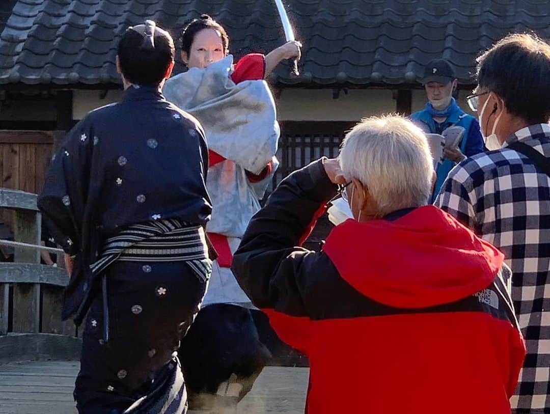 辻本祐樹さんのインスタグラム写真 - (辻本祐樹Instagram)「そして、大富豪同心3 最終回でした！ 感動しました。  本当に素敵な人達に囲まれて幸せな撮影現場でした。  最終回の現場写真が残っていますのでどうぞ♪ 大富豪同心3いかがでしたか？  #中村隼人 さん #大富豪同心3 #清少将 #辻本祐樹」8月11日 21時43分 - tsujimotoyuuki