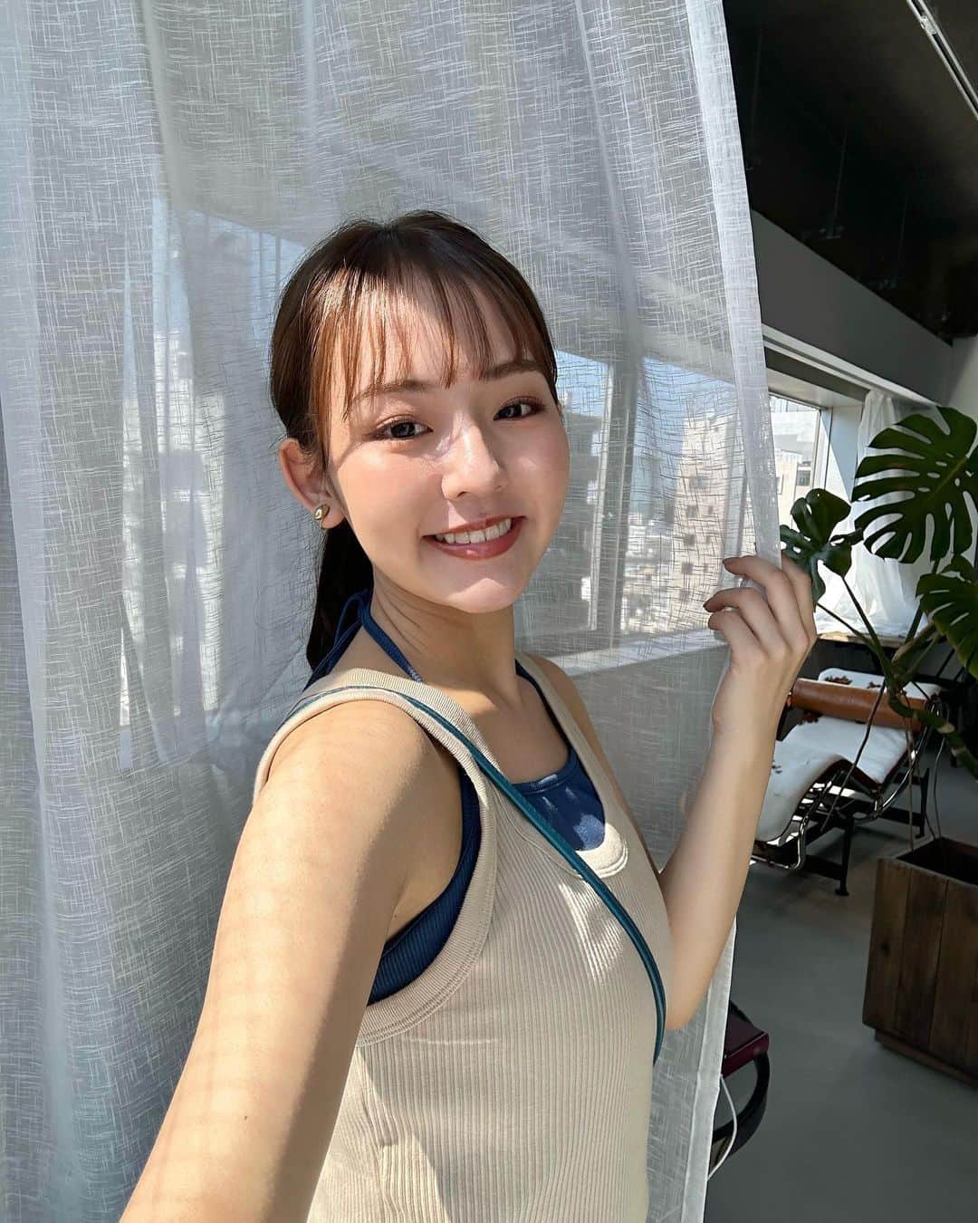 河野まひるのインスタグラム：「➰🤍🤍」