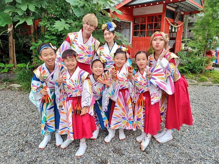 モリナオフミ（フラチナリズム）さんのインスタグラム写真 - (モリナオフミ（フラチナリズム）Instagram)「UTAGE KAN&PAI 止まらない  悲しみを飲み干して UTAGE KAN&PAI 終わらない  最後笑い合えるまで 鳴呼 目には映らなくとも 心に絆  絆国際チーム最高!! 全員もれなく愛してるぜー!! 応援してくれたあなたもありがとー🎶  また来年会えます様に。 それまでそれぞれの人生に、、、  構え!!」8月11日 21時50分 - morinaofumi