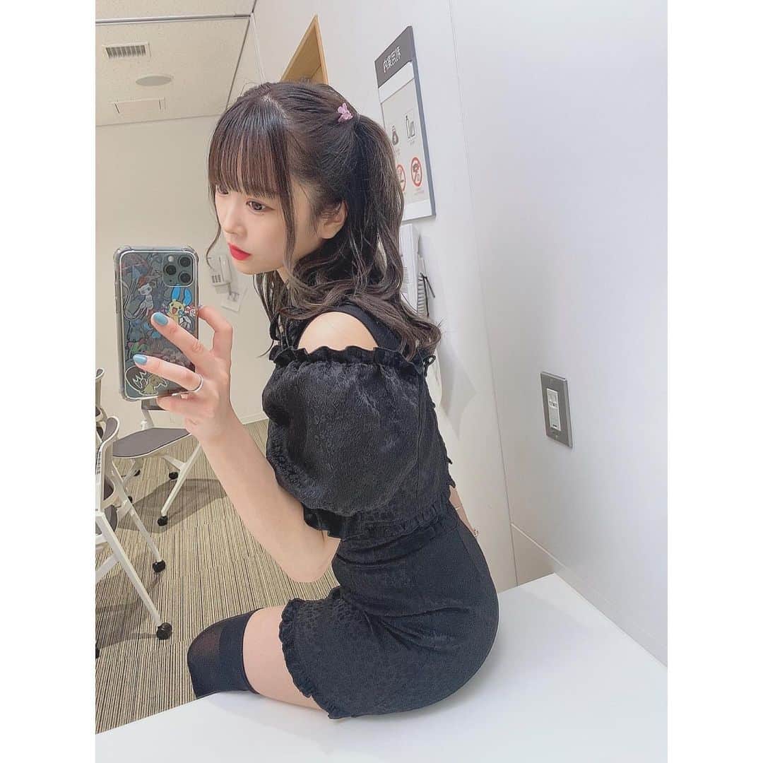 のインスタグラム：「めずらし服」