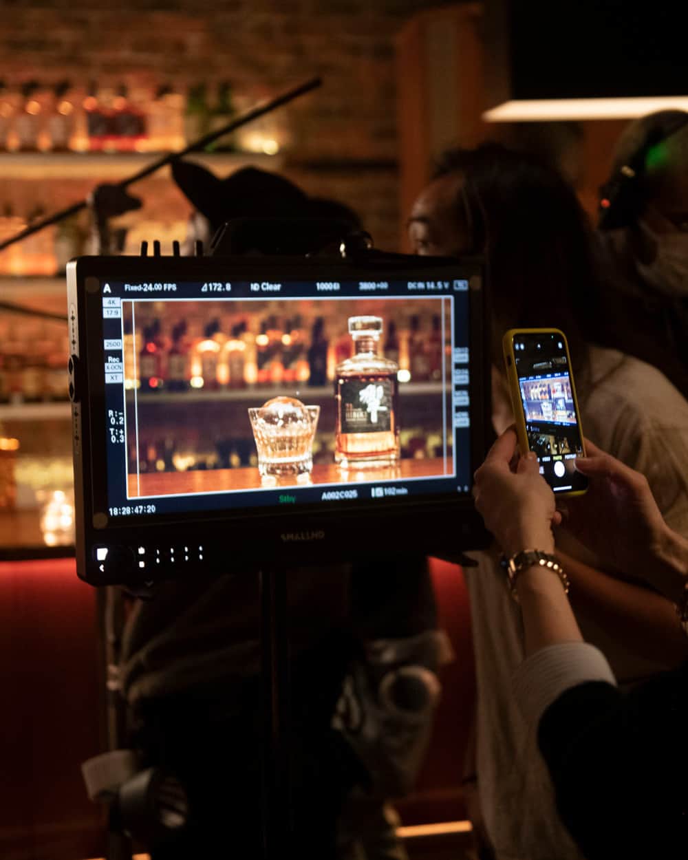Suntory Whiskyのインスタグラム：「Take a Behind The Scenes peek at the making of "Suntory Time". A tribute celebrating Suntory’s 100 year anniversary with director Sofia Coppola, actor Keanu Reeves, and a cast of special guests. Visit us through the link in bio to watch the full tribute film.⁣ ⁣ #SuntoryTime #Suntory100 #BTS」