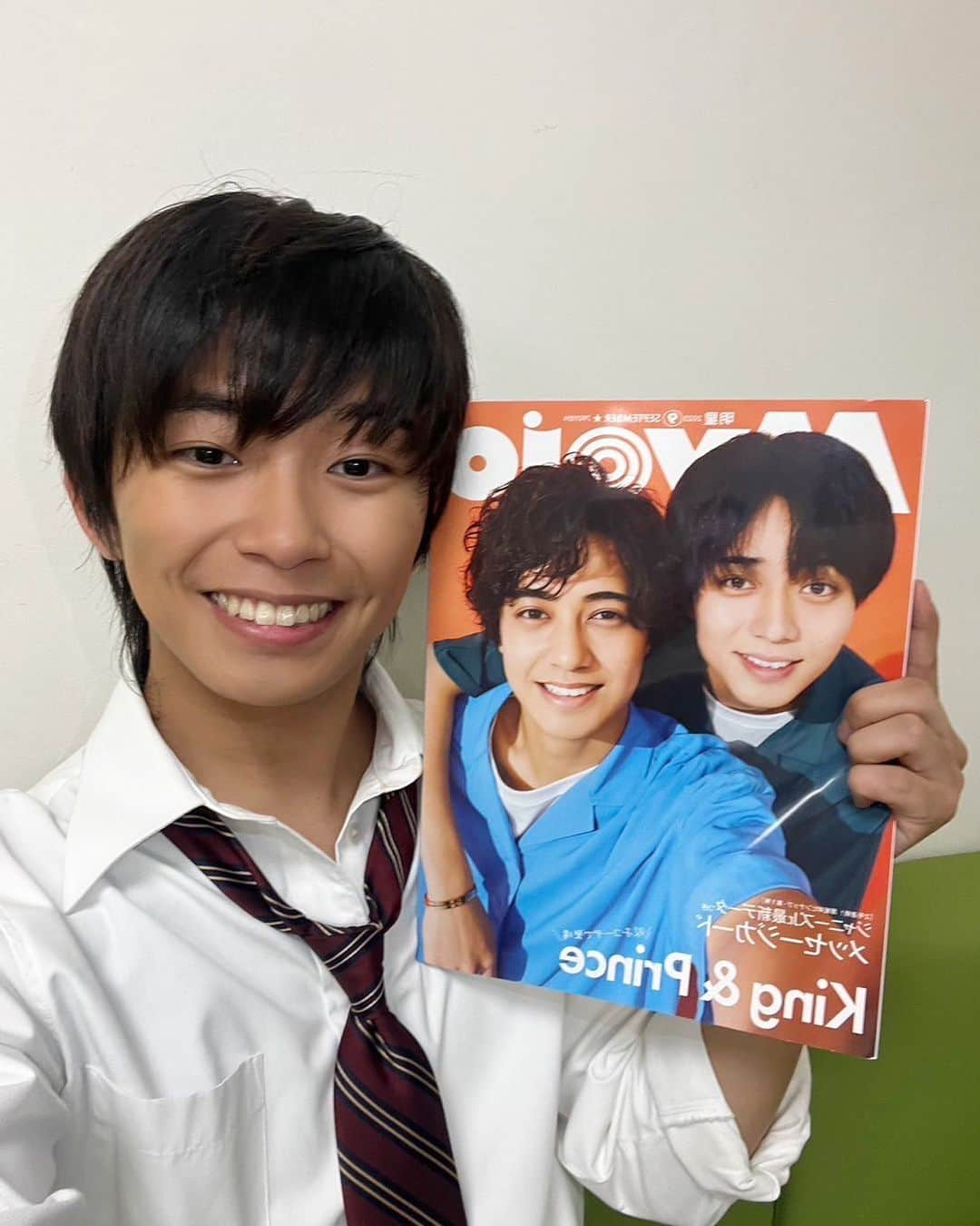 加藤清史郎のインスタグラム：「『Myojo』9月号  実は、登場してます！笑 お知らせ遅くなってしまってすみません‼︎  中身、相楽琉偉 くんの写真です。 このドラマにカケる思い、お話ししてます。 是非お手に取ってみて下さい！  相楽くんのヴィジュアルは、 多分なかなか見られないと思いますよ…😁  @myojo_henshu #myojo #9月号 @saikyo_ntv #最高の教師 #最教 #サイキョー #相楽琉偉 #加藤清史郎」