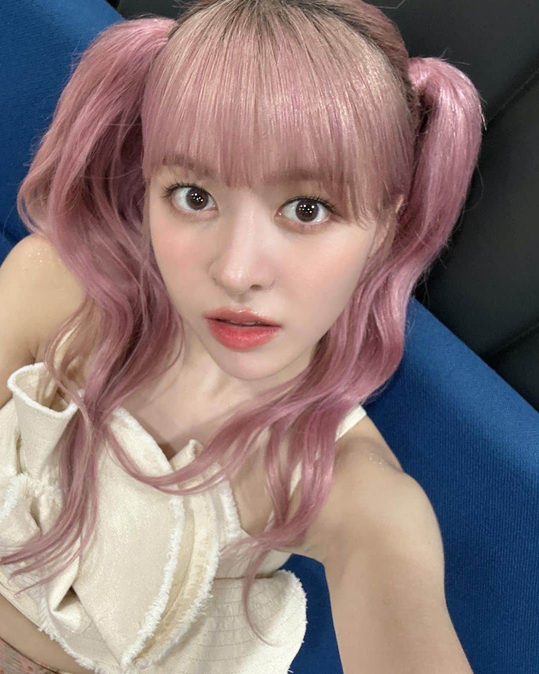 NMIXXさんのインスタグラム写真 - (NMIXXInstagram)「막방이었던 날. Cutesie wootsie. #ironically #NMIXX #엔믹스 #LILY #릴리」8月11日 22時19分 - nmixx_official