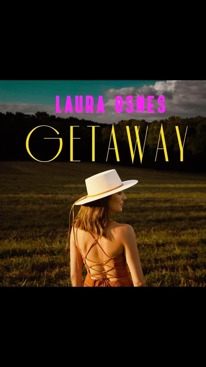 ローラ・オスのインスタグラム：「AUG 25. #GETAWAY🛣️🛻🌌 Spotify pre-save link in bio.   #comingsoon #newmusic #newsong #ontheotherside #singersongwriter #lauraosnes #nashville #tennessee #newsingle #Presave」
