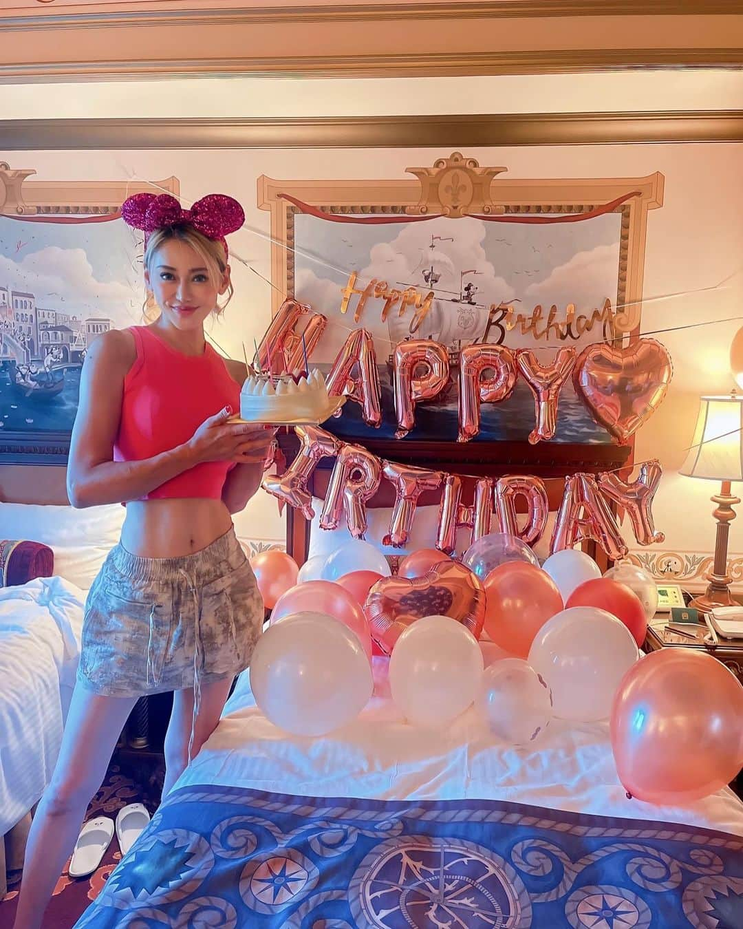 望月英莉加さんのインスタグラム写真 - (望月英莉加Instagram)「#pink #birthdayparty  #hotelmiracosta  #girlsnight #japanesegirl #barbie」8月12日 0時10分 - trustworthy_love_ellegant