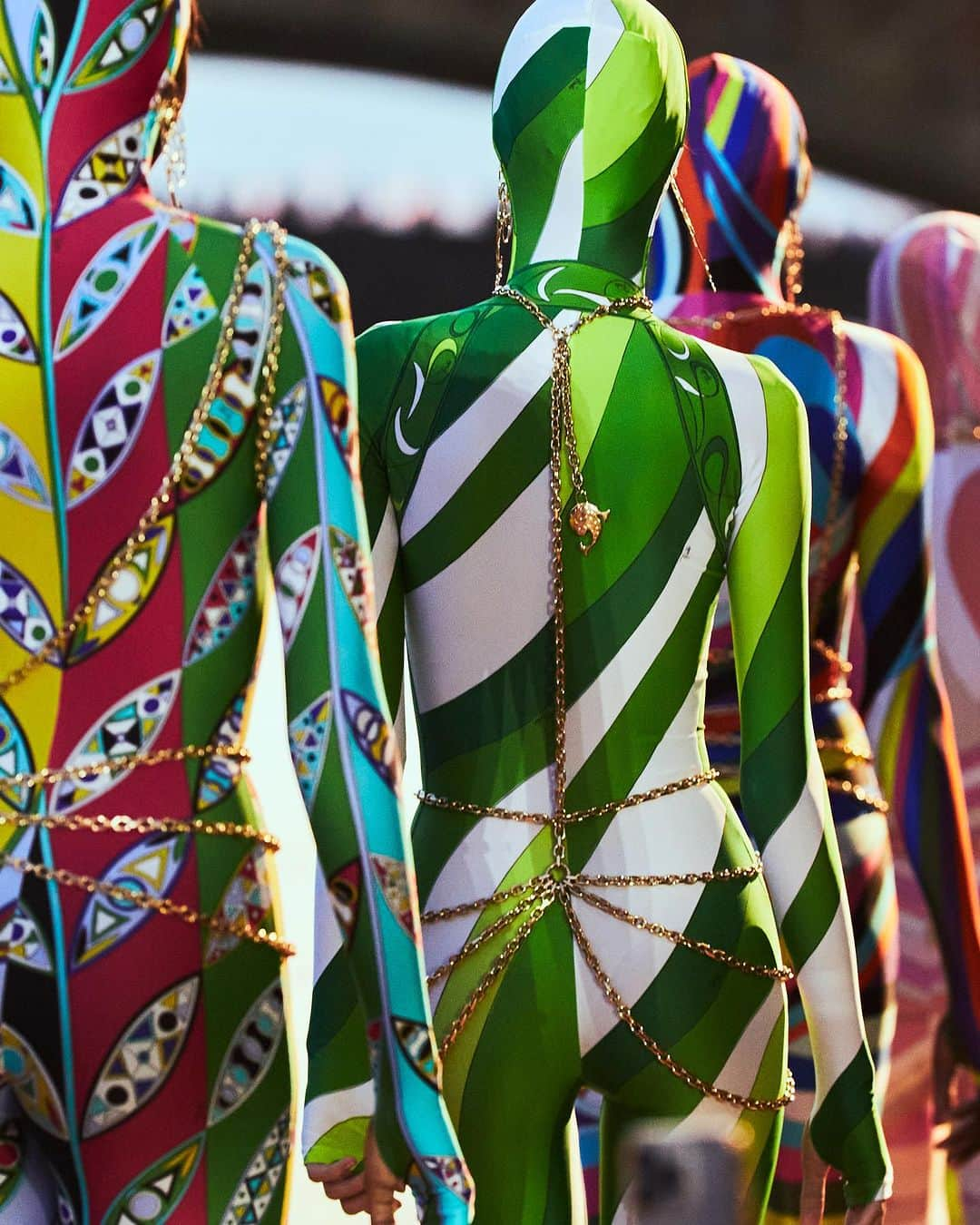 エミリオプッチのインスタグラム：「Eight catsuits covered in Pucci print, each adorned with body jewellery. An unforgettable finale to @CamilleMiceli's show, Initials E.P.  #Pucci #InitialsEP」