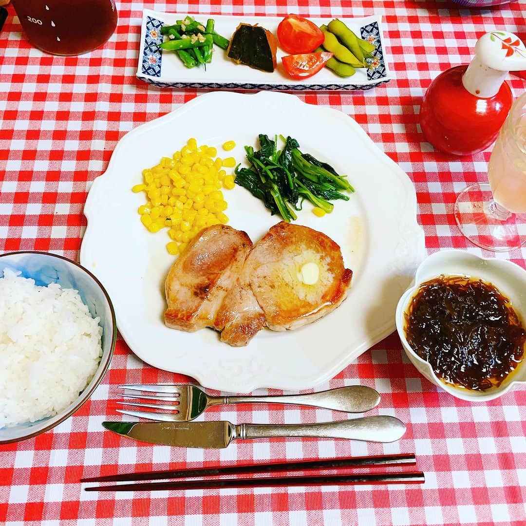 脇田唯のインスタグラム：「🍴  義実家飯❣ 今回はママ編。  うまーい❤  お料理上手な義理のご両親。 幸せです❀(*´▽`*)❀」