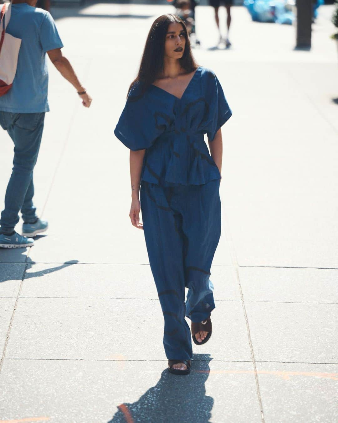 レイチェルコーミーさんのインスタグラム写真 - (レイチェルコーミーInstagram)「SS24 RUNWAY | NYC  Photographed by Justin Leveritt」9月10日 4時13分 - rachelcomey