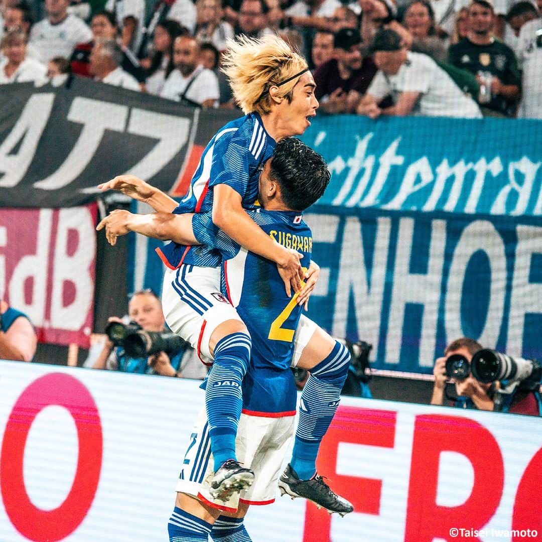 Goal Japanさんのインスタグラム写真 - (Goal JapanInstagram)「🇩🇪 W杯以来の再戦は日本がリードし後半へ 🇯🇵 #伊東純也 の得点で先制した #日本代表。サネに同点弾を許すが、わずか3分後に #上田綺世 が勝ち越しゴール！(Photo: Taisei Iwamoto)  #soccer #football #japan #samuraiblue #daihyo #サッカー #フットボール #サッカー日本代表 #⚽」9月10日 4時45分 - goaljapan