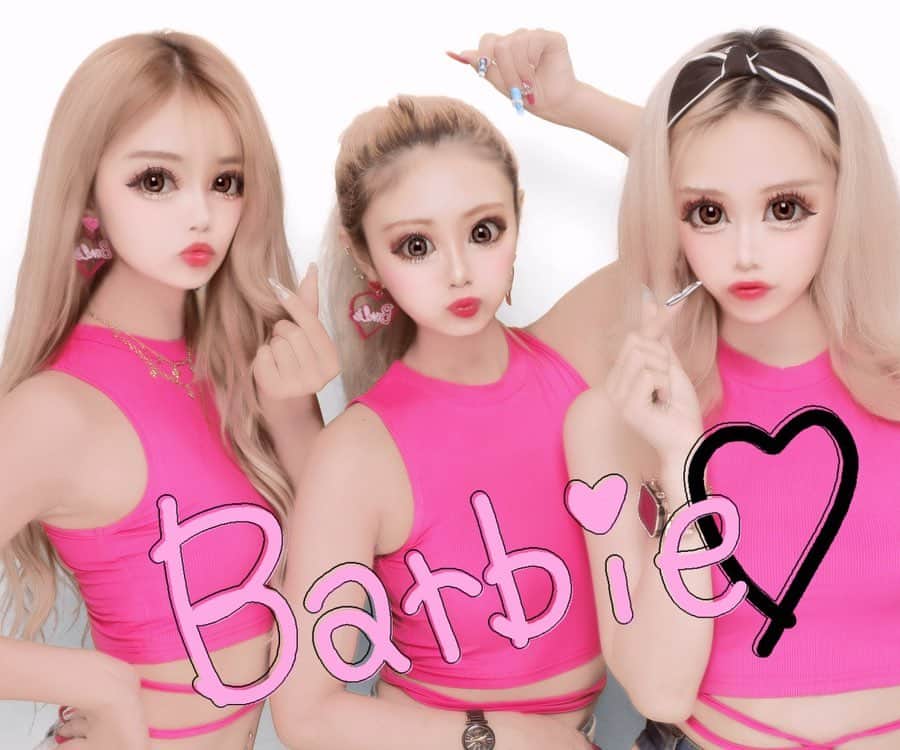 ゆうさんのインスタグラム写真 - (ゆうInstagram)「. 久々にプリ撮った✌️ .  #バーレスク #バーレスク大阪 #バーレスク大阪ゆう #北新地 #ギャル #ギャルコーデ  #ぎゃるしか勝たん  #Barbie #バービー #ピンクコーデ」9月10日 4時56分 - yuu_burlesque