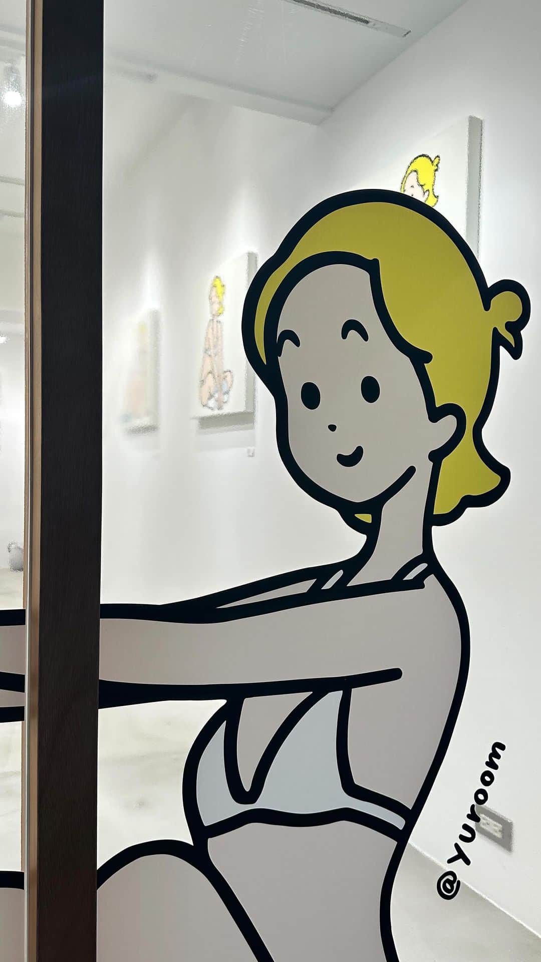 白根ゆたんぽのインスタグラム：「個展"SLIDE" quick guide  @thelittlehutco  gallery 9.8-9.24 2023  台北でスタートした個展の簡単な紹介動画です。」
