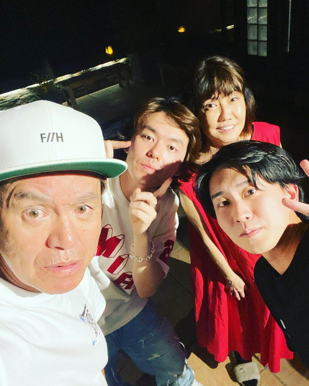 小園凌央さんのインスタグラム写真 - (小園凌央Instagram)「28歳になりました  最高です  #誕生日」9月9日 20時24分 - ryo_kozono