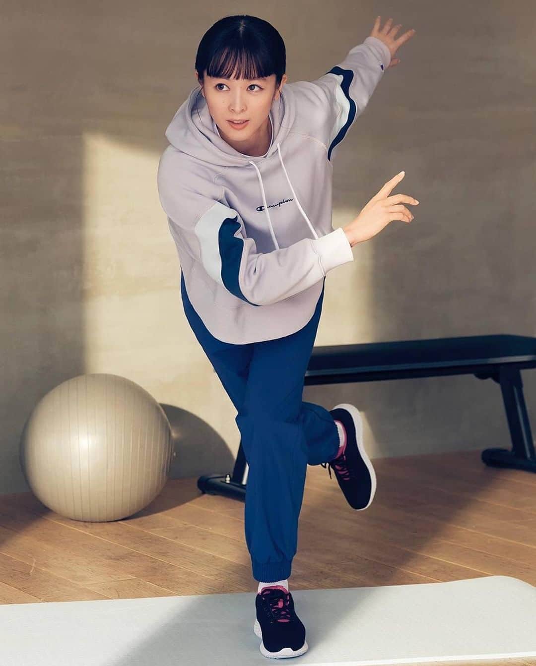 清野菜名さんのインスタグラム写真 - (清野菜名Instagram)「Champion アスレチックウェアAW解禁でーす☺︎  #自分の好きを見つけよう #championwhatmovesyou #ChampionJP」9月9日 20時50分 - seinonana