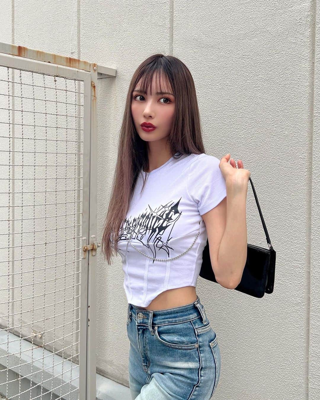 Ayakaのインスタグラム：「. @selectshop__latina ❤️‍🔥 . #me #code #ootd」