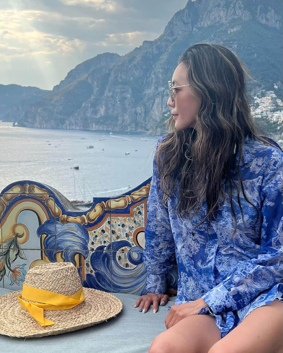 和央ようかさんのインスタグラム写真 - (和央ようかInstagram)「Capri🍋Capri 🍋Capri🍋and Positano   写真沢山撮りすぎて、載せきれない…😂😂😂写真撮らずにはいられない、息を呑む美しさと人々のエネルギーが美し過ぎて… 1人Pasta🍝祭りやら、色々したので、また折をみて、載せるね😊  Grazie  Arigato   Bye ✌️ また来るね  #takakoworldstylin🌎 #takakocapristylin🍋 #lifestyle#capri#カプリ#yokawao#和央ようか」9月9日 20時54分 - yokawao0215