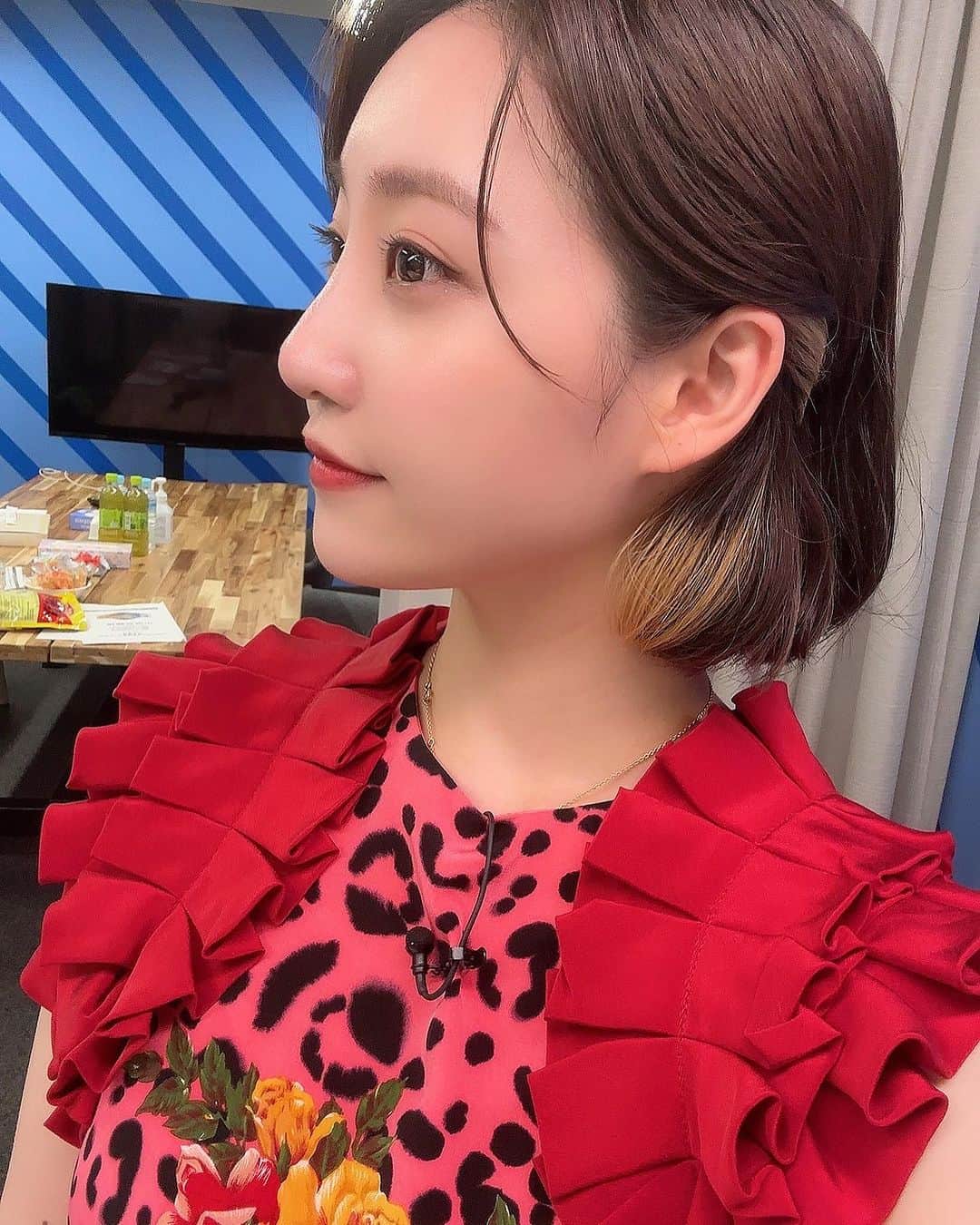 中西悠綺のインスタグラム：「明日9時からはBSよしもと×中央广播电视总台『巡って発見！ぶらり中国周遊紀 #8』の放送です☺️📺  今回お送りするのは人気爆発中！ 知られざる柳州市の食文化！  BSよしもとの公式サイトより、携帯やPCからも無料でご覧頂けます♪  我出演的日本节目明天上午9点播放✨明天给大家介绍柳州市的美食文化😋 在BSよしもと的官方网站上可以免费看哦🫶  #私服 #穿搭 #ootd」