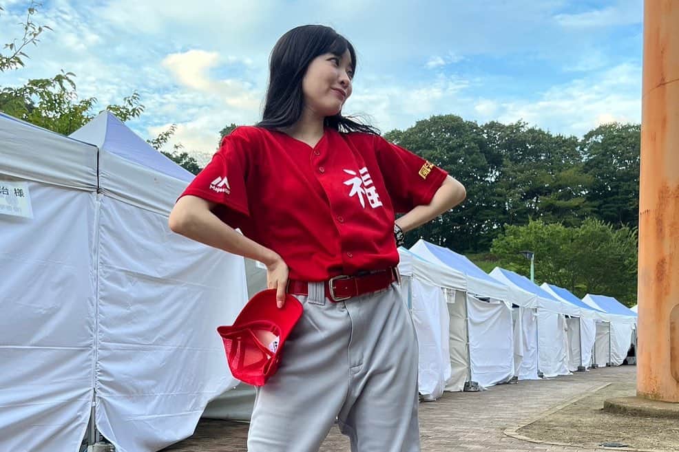 SILENT SIRENさんのインスタグラム写真 - (SILENT SIRENInstagram)「「風とロック芋煮会2023」Day1ありがとうございました🔥明日も出演させて頂きます⚾️  10日すぅ出演はこちら💁‍♀️ ①12:15〜12:30 風とロック子供会～子供たちに残したい歌～  ②16:15〜 オールラインナップ  ③18:00〜 芋野球  👇Official Goods 販売時間👇 11:00-12:00 /13:00-14:00 /15:00-16:00 ※現金のみ  Day2も楽しみましょう⚾️」9月9日 20時56分 - silentsiren_official