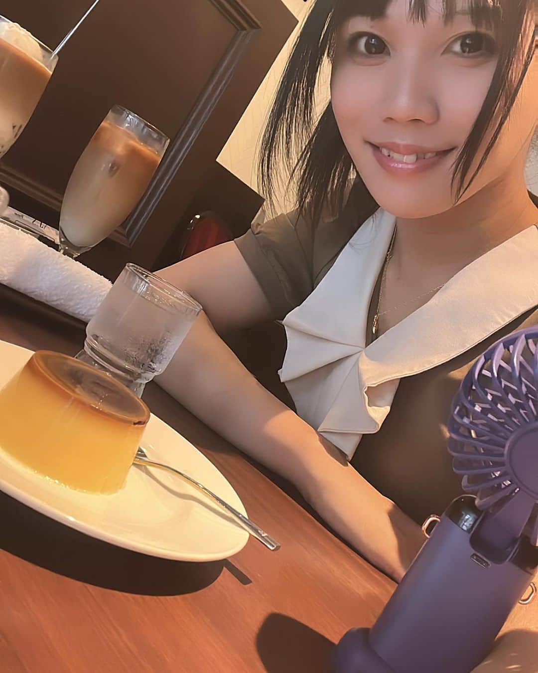 のインスタグラム：「ぷぢんぐ🍮  ストレス解消に『糖分』  …でも後に ストレスの元にもなるだろ… 生きづらい…  #声優 #声優さん好きな人と繋がりたい #声真似 #voice #voiceactor #voice #anime #animation #アニメ  #photo #japanese #japan #instagood #instagram #instapic #happy #goodday #beauty #beautiful #youtube #tiktok #twitter #influencer #love #smile #cute #philippines #fit #fitness #summer #gym」