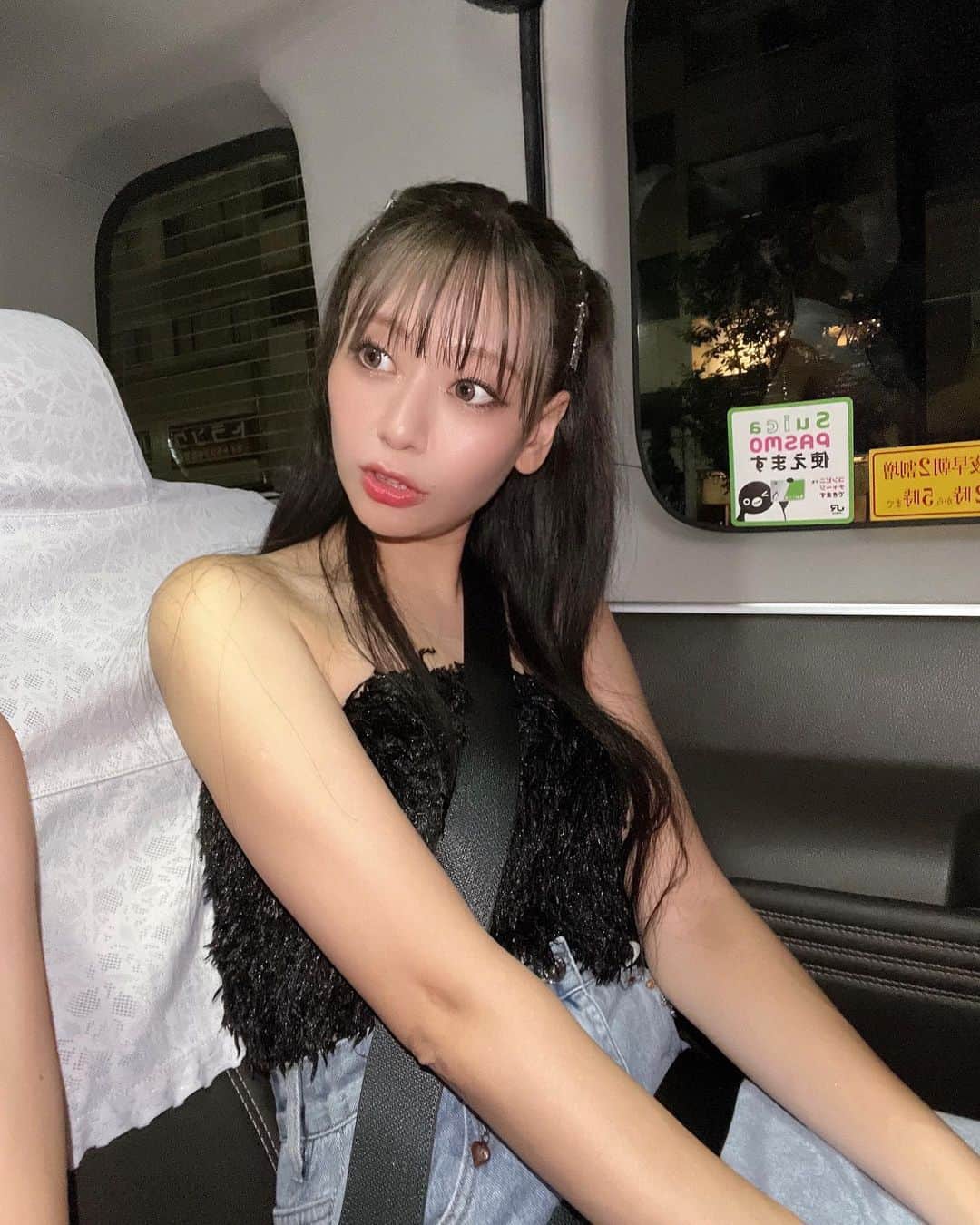 希帆のインスタグラム：「🖤💕 アフターパーティーとゆうやつに初めて参加したお😚💕 かわいいメイクしてもらったお💕🖤 @aki_nakashima___ 🫶」