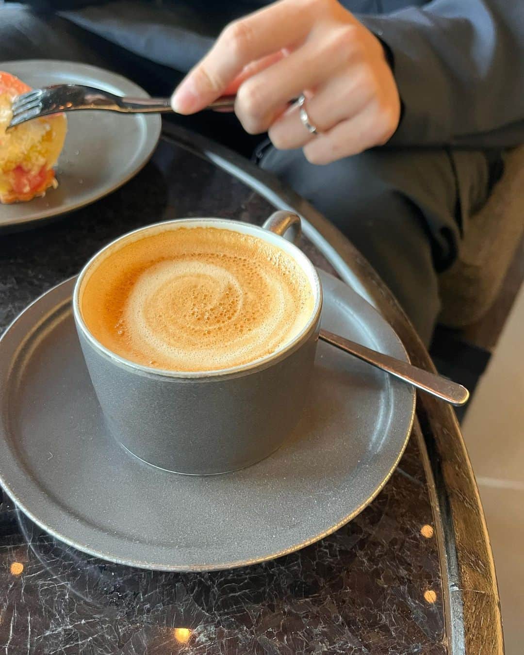 田久保夏鈴のインスタグラム：「☕️♡」