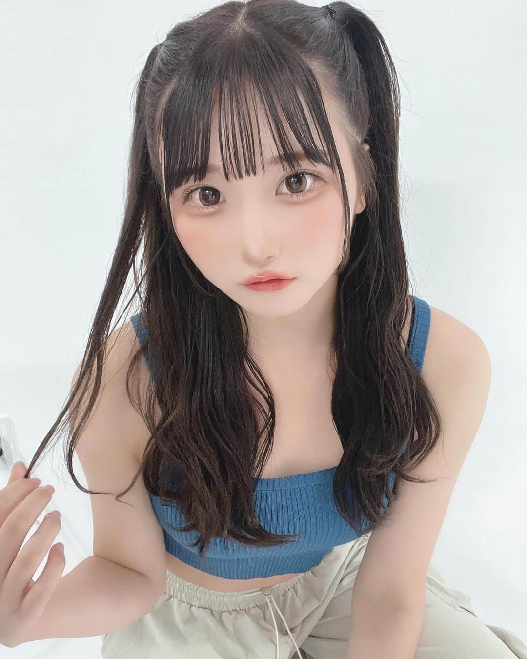 夢実あすかさんのインスタグラム写真 - (夢実あすかInstagram)「今日のあすか ⸜❤︎⸝‍  ．  ．  ．  #japaneseidol #japanesegirl #idol #instagood #instalike #selca #followforfollowback #selfie #today #ootd #dailylook #instafashion #followme #アイドル前髪 #makeup #今日のコーデ  #アイドル  #アイドルメイク  #メイク  #夏コーデ #いいね返し #自撮り #自撮り女子 #自撮り界隈 #推してください #シンプルコーデ #カーゴパンツコーデ #ラフコーデ #ハーフツイン」9月9日 21時44分 - asukadayou213