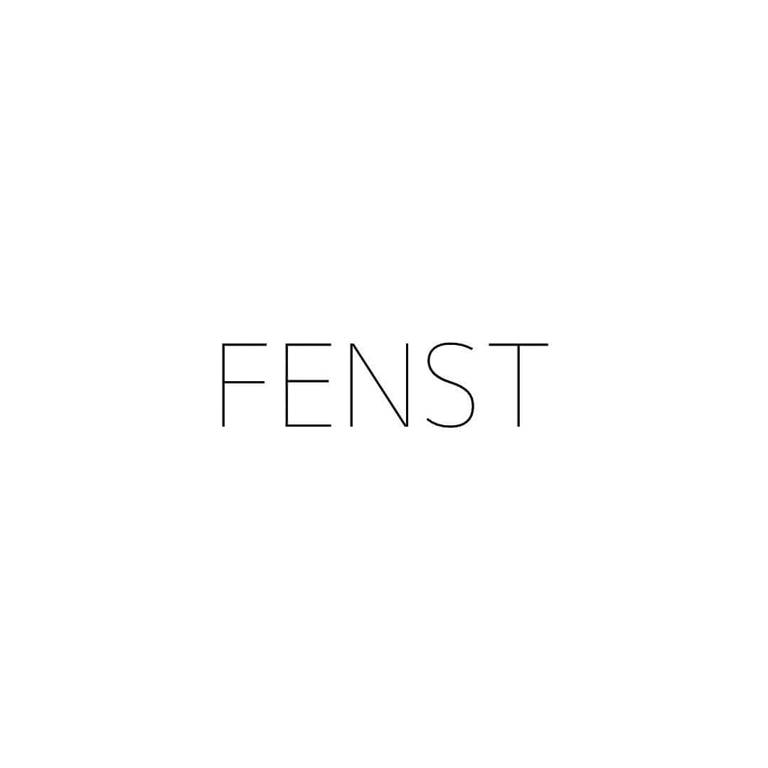 福元雄一郎のインスタグラム：「【FENST】フェスト 〜フリーレンタルスペース〜 . 9/10 open‼︎ . 日常とはまた違ったシーンが彩る場所。 人と人が繋がり、色んな目的の人が集まる。 いいモノを感じれて、皆様の記憶、記録に残る場所。 福岡市中央区警固にあるフリーレンタルスペースです。  FENST(フェスト)   ［事業内容］ ・フリーレンタルスペース (ポップアップストア/撮影スタジオ/ギャラリー/物販/講習会など) ［住所］ 810-0023 福岡市中央区警固1丁目6-5-1 ［電話］092-726-0033 ［ご利用時間］10:00 - 19:00 ［占有面積］約34m² (10坪) ［収容人数］ スタンディング約15名/着席約10名 ［設備］ 01 フィッティングルーム 02 パイプハンガー×4/フック/カウンター/鏡 （ワイヤーはお客様ご自身でご用意ください） 03 収納棚(フロアの棚として使用可、手荷物) 04 Wi-Fi 05 音楽(FENSTで準備可) 06 トイレ(向かいのLENC) . ご利用料金(税込み価格) 【平日】 半日/4時間　(10:00〜14:00) 10,000円 半日/4時間　(15:00〜19:00) 10,000円 １日/9時間(10:00〜19:00) 20,000円  【土日】 半日/4時間　(10:00〜14:00)  14,000円 半日/4時間　(15:00〜19:00)  14,000円 １日/9時間(10:00〜19:00) 25,000円  ※時間貸しはお問い合わせください。  お問い合わせはお電話か、下記の内容をご記入頂き、LINEのトークにて受け付けております。  TEL 092-726-0033(LENC)  ・会社名  ・お名前(必須)  ・メールアドレス(必須)  ・住所(必須)  ・電話番号 (必須)  ・利用目的 (必須)  ・ご利用年月日/時間(必須)  フェストは、福岡警固にあるR.KEGO２階にあります。 どうぞ、お気軽にお問合せください。 (申し訳ございませんが、ワークショップ等、スペース内を汚す恐れのある物の使用はお断りしております）  .  #福岡フリーレンタルスペース#セルフ写真館#福岡フォトスタジオ#福岡ポップアップ#フリーレンタルスペース#フリーレンタルスペース福岡#福岡フリーレンタルスタジオ#福岡スタジオ#福岡撮影スタジオ#撮影スタジオ#フリーカメラマン福岡#レンタルスペース#マタニティフォト福岡#成人式前撮り#七五三撮影#フォトウエディング#フォトウエディング福岡#福岡成人式前撮り#家族写真」