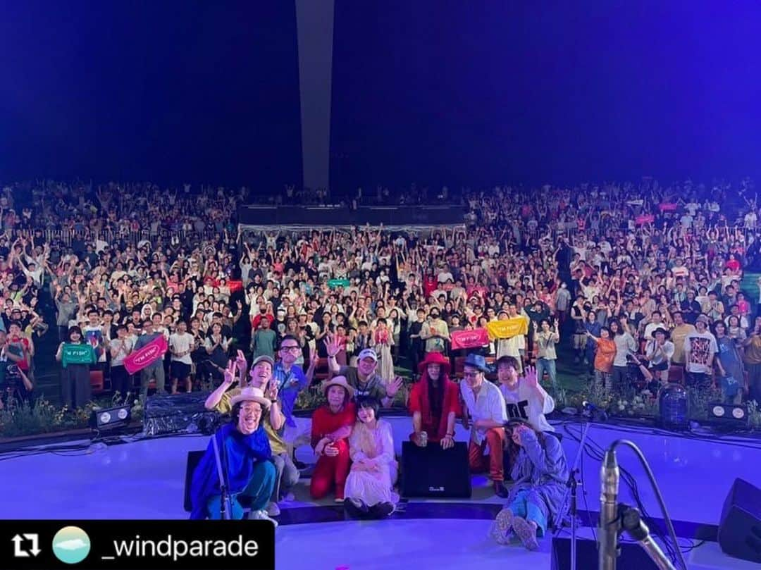 ハナレグミさんのインスタグラム写真 - (ハナレグミInstagram)「#Repost @_windparade with @use.repost ・・・ ☁️\WIND PARADE ‘23/☁️  「Day1」無事終了いたしました！ ご来場いただきまして誠にありがとうございます🙏  天候にも恵まれ、風を感じる最高の1日となりました🌤️  #cero  #ハナレグミ #GEZAN #原田郁子 #フィッシュマンズ #windparade  #windparade23」9月9日 22時09分 - hanaregumi.official