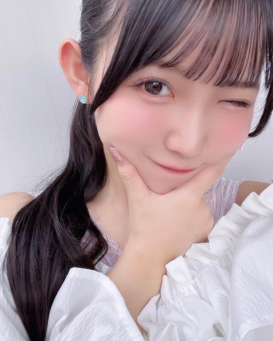 のインスタグラム：「ぽにてしてるよん🥴」