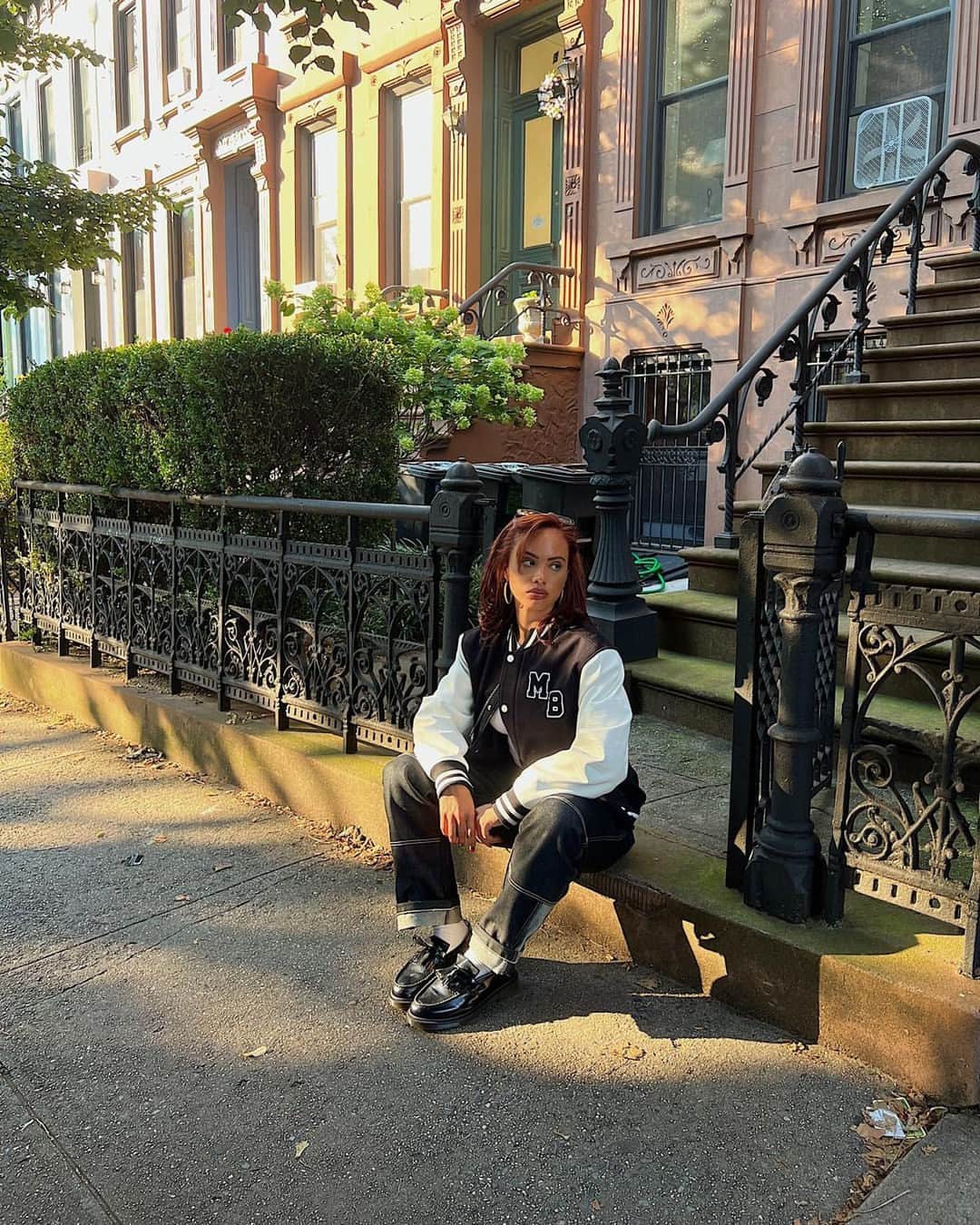 DKNYのインスタグラム：「For serving stoop looks.  @looseunicorns x #DKNYFORYOU」