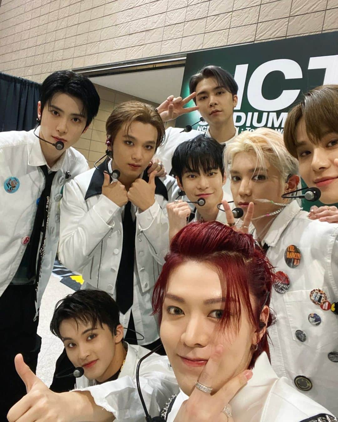 NCT 127さんのインスタグラム写真 - (NCT 127Instagram)「💚🫳🫳🫳🫳🫳🫳🫳🫳💚 💚🍑🐻🐱🐰🌹🐶🐯🍒💚  #NCT #NCT127 #NCTDREAM #WayV #NCT_DOJAEJUNG #NCT_NATION #NCT_NATION_ToTheWorld #OSAKA  #NCT_NATION_ToTheWorld_OSAKA」9月9日 22時42分 - nct127